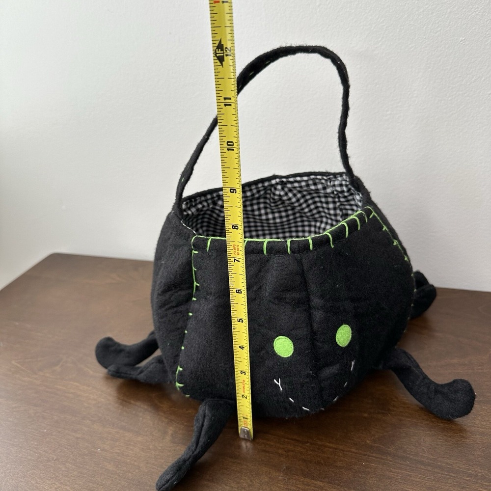 Pottery Barn Kids Spider Halloween Trick Or Treat Tote Back Candy Basket Retired - Picture 8 of 16